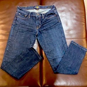 Lucky Brand Jeans with Embroidered Pockets; Size 4